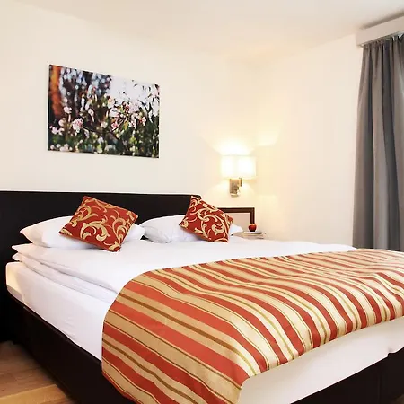 Aparthotel - Kieselgasse 3*