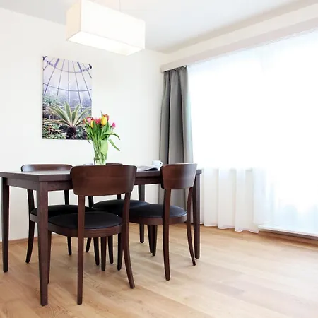 - Kieselgasse Aparthotel 3*