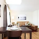 - Kieselgasse 4*