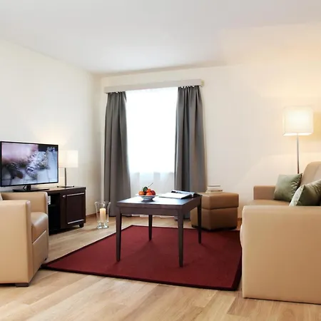 - Kieselgasse 4* チューリッヒ