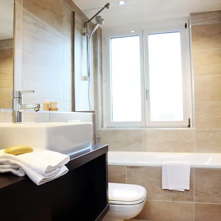 - Kieselgasse 4* Zürih
