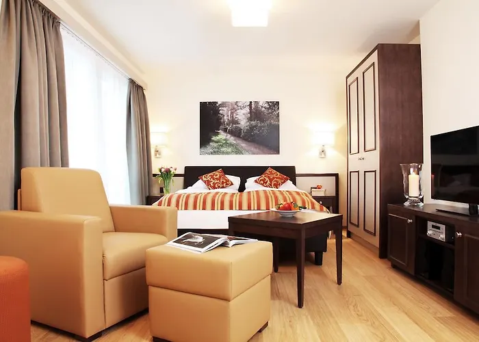 - Kieselgasse Apartahotel 4*