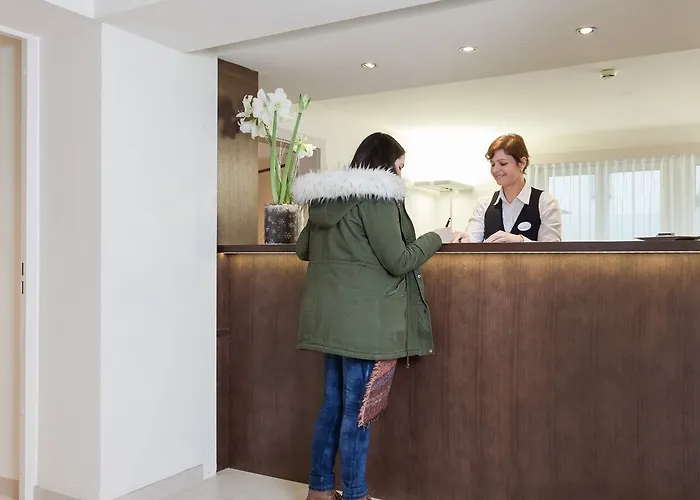 - Kieselgasse Apartahotel 4*