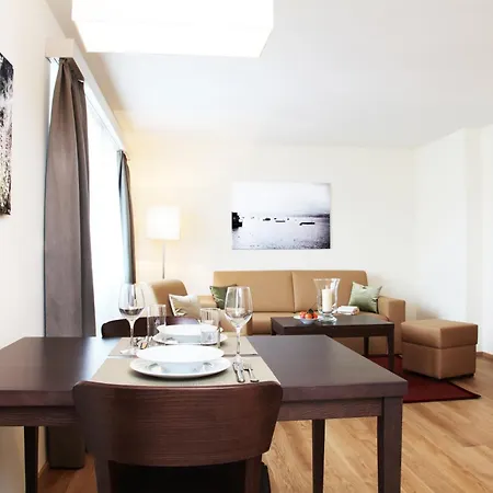 - Kieselgasse 4*