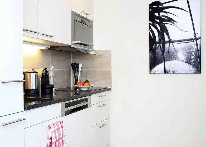 - Kieselgasse 4* Zurich